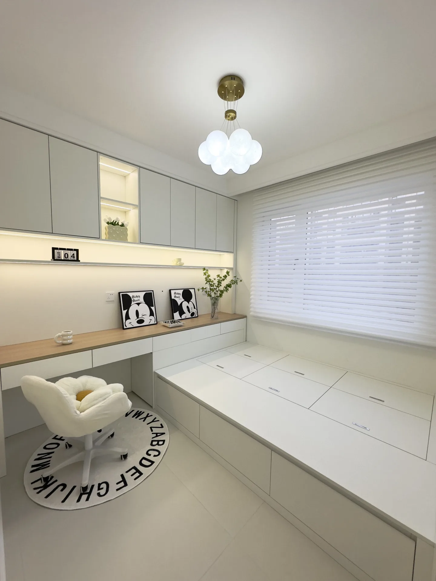 gallery grid image
